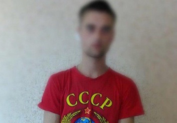 Дзержинским судом осужден криворожанин, появившийся в центре города в футболке с коммунистической символикой
