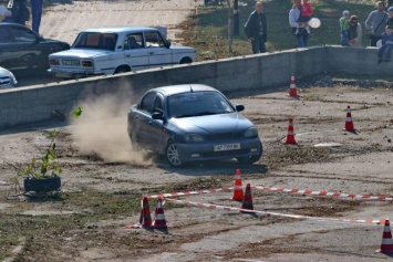 В Бердянске отметили День автомобилиста