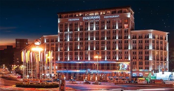Отель "Днипро" в центре Киева продадут: Зеленский передал на приватизацию пять предприятий с баланса ДУСи