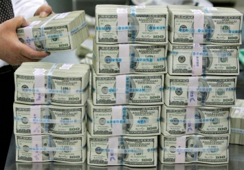 С 5 ноября украинцы смогут покупать валюту в неограниченном количестве - НБУ