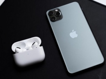 В России продают «серые» AirPods Pro по цене последнего iPhone