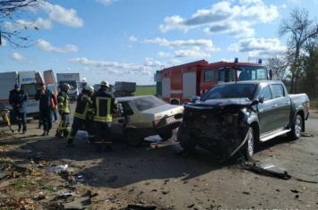 На трассе между Луганщиной и Донетчиной случилось смертельное ДТП