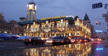Тигипко покупает ТРЦ "Арена-сити" в Киеве