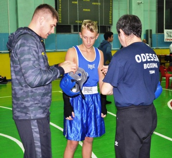 Юные боксеры Одесской области добыли 15 медалей и вошли в пятерку лучших в стране