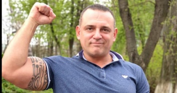 Соратник Зеленского призвал одесситов громить праворадикалов из-за сноса памятников