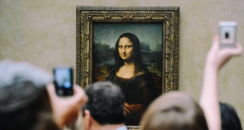 В Лувре представили 3D-модель Моны Лизы: посетители не верят своим глазам - словно живая