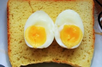Что произойдет с организмом, если съедать по одному яйцу в день