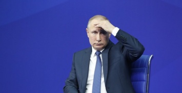 Главное за ночь: ультиматум Путину, серьезный скачок доллара и урезание выплат на детей