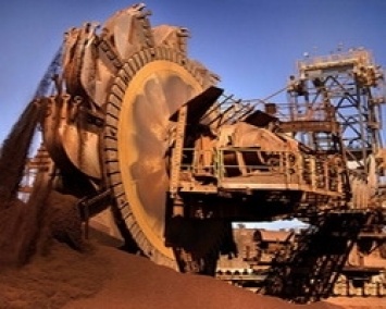 Китай увеличил добычу железной руды