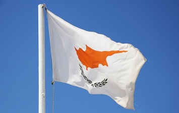 Кипр начал лишать гражданства владельцев "золотых паспортов"