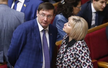 Луценко с женой ушел на пенсию: сидеть не собираются - займутся бизнесом
