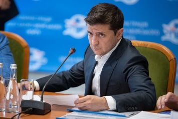 Шаткое монобольшинство: нужно ли Украине готовиться к внеочередным парламентским выборам