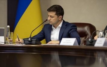 Зеленский подписал поправки в госбюджет-2019