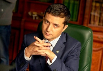 Украинцы выдохнули: Зеленский наложил вето на закон о верификации пенсий, субсидий и выплат
