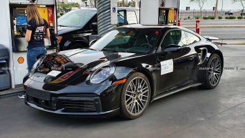 В Сети раскрыли подробности будущего Porsche 911 Turbo S 2020