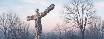 Одесский скульптор Рева выиграл конкурс проектов памятника Небесной сотне