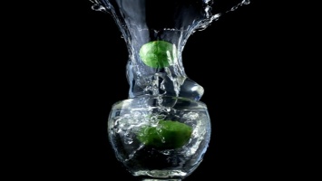 С пользой для экологии: придумана водка, очищающая атмосферу от углекислого газа