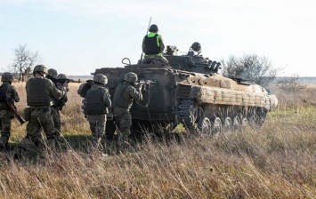 Началось разведение сил у Петровского