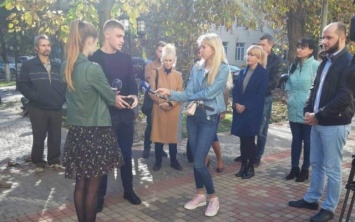 Одесситы через суд пытаются защитить барельеф Жукова