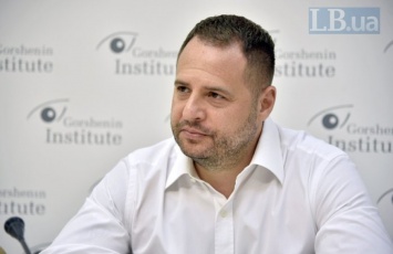 Ермак прокомментировал причастность Порошенко к развязыванию войны на Донбассе