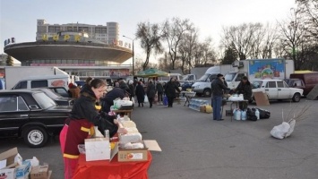 Ярмарку возле запорожского цирка перенесут на Крытый рынок