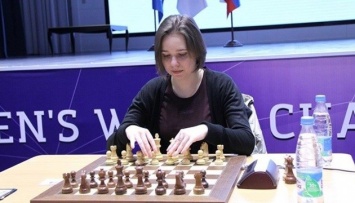 Женская команда Киевской шахматной федерации - фаворит клубного Евро