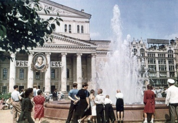 В сети показали фото 70-летней давности: жизнь в СССР. Из хорошего только цвет