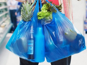 Дело движется: депутаты поддержали закон против пластиковых пакетов