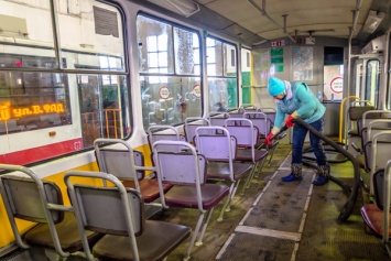 В трамвайные депо Днепра поступит оборудование для внутренней уборки вагонов