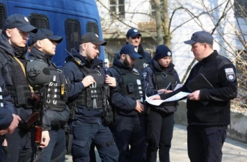 Киев колотит - будут стычки: полиция экстренно перекрыла центр города