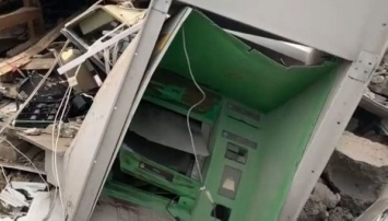 В Запорожской области ночью взорвали банкомат - злоумышленники сбежали, прихватив «наличку»