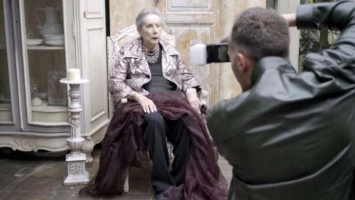 Фотограф восхитился 85-летней экс-моделью и помог ей вспомнить молодость