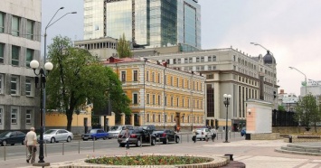 В Киеве на неделю перекроют движение по улице Владимирской