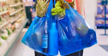 В Украине могут запретить пластиковые пакеты: подробности