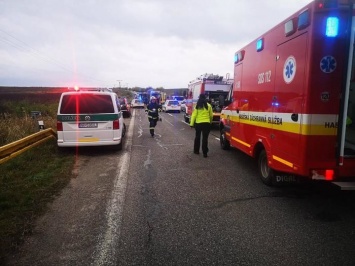 В Словакии 12 человек погибли в ДТП, среди них четыре школьника
