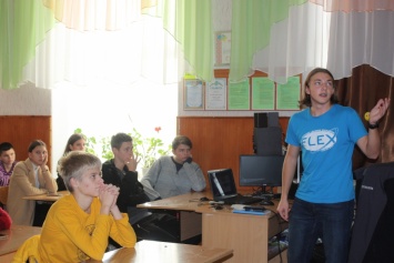 Студент киевского вуза учил школьников говорить на турецком