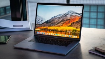 Apple официально сняла с продажи 15-дюймовый MacBook Pro