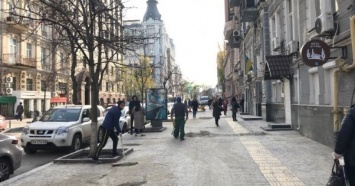Улица на миллион: как проходит капитальный ремонт Пушкинской в самом центре Киева (ФОТО)