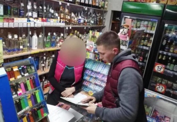 За продажу сигарет подростку наказана еще одна продавец в Кривом Роге, - ФОТО