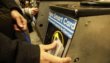 Турникеты для QR-билетов появятся еще на 11 станциях метро