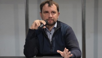 ЦИК зарегистрировала Вятровича народным депутатом