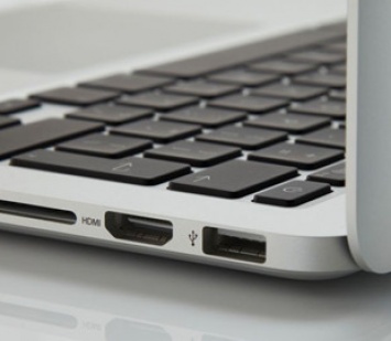 Фил Шиллер: SD и любые другие порты никогда не вернутся в MacBook Pro