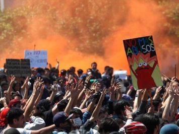 На пороге революции: можно ли остановить кровопролитие в Чили?