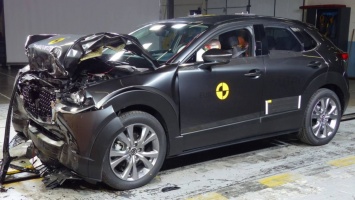 Mazda CX-30 получила пять звезд по безопасности от Euro NCAP: видео краш-теста