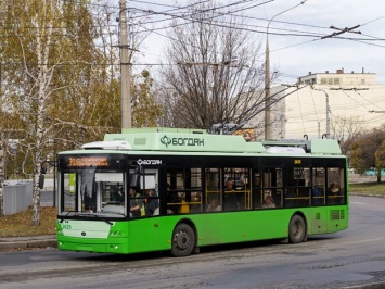Из-за ремонта моста: в Харькове троллейбусы №19, 31,35 изменили маршрут, №20 - не ходит