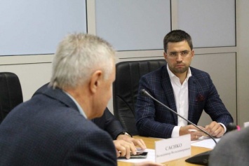 Суд признал незаконность увольнения Баженкова по представлению экс-руководства Минсоцполитики Ревы и Крентовской