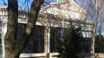 Суд признал незаконной пристройку к зданию Дворянского собрания в Полтаве