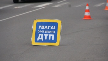 В Черкассах водитель Mercedes сбил пешехода и пытался сбежать