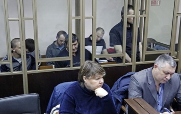 В России начался суд над 8 фигурантами "дела Хизб ут-Тахрир"