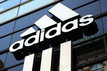 Adidas закрывает роботизированные фабрики в Германии и США